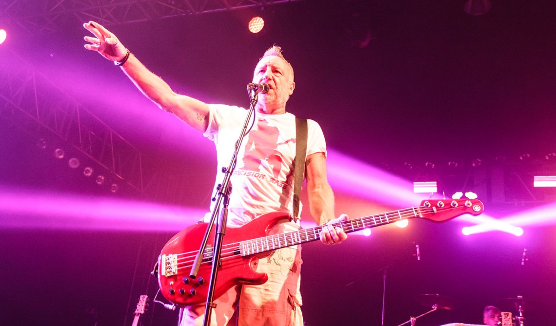 Peter_Hook_Edgar_Sagra_Paellón_cuervo (11)