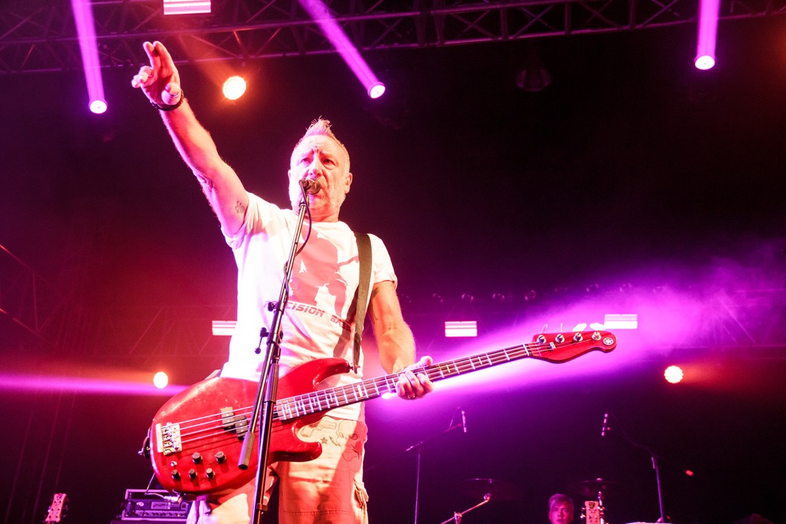 Peter_Hook_Edgar_Sagra_Paellón_cuervo (13)