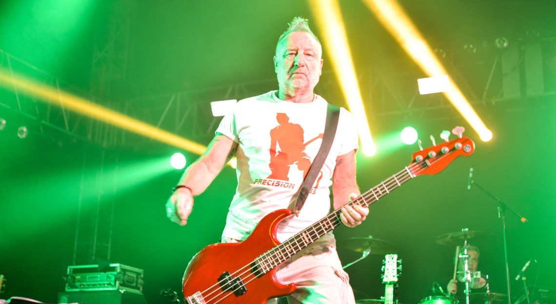 Peter_Hook_Edgar_Sagra_Paellón_cuervo (9)